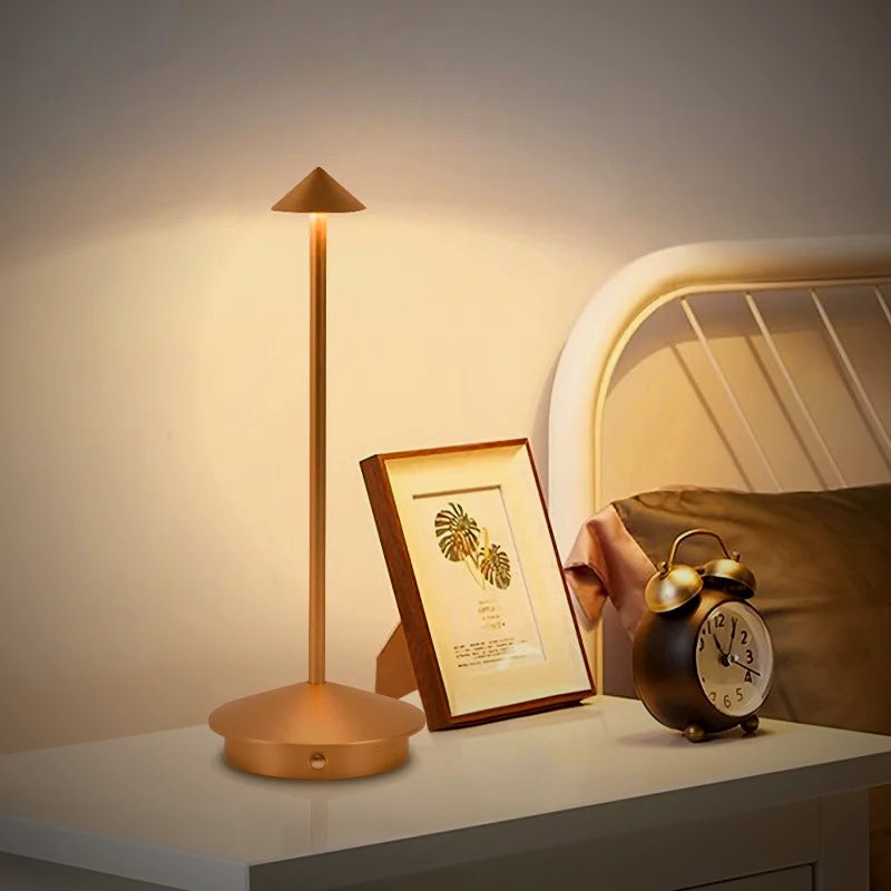 Aura Cordless Table Lamp