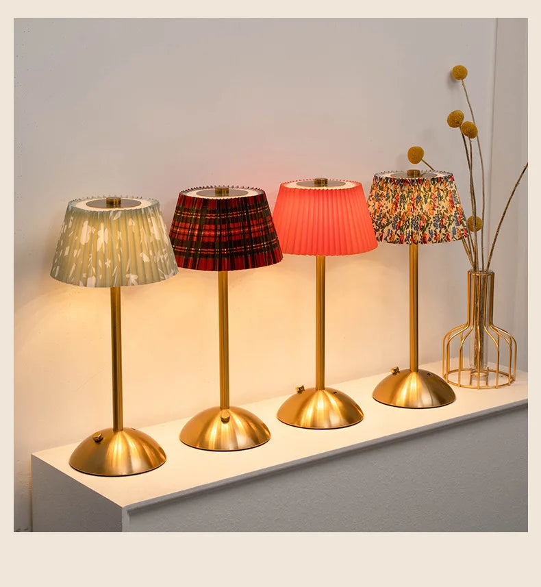 Elara Cordless Pleated Lamp