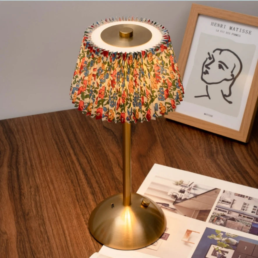 Elara Cordless Pleated Lamp