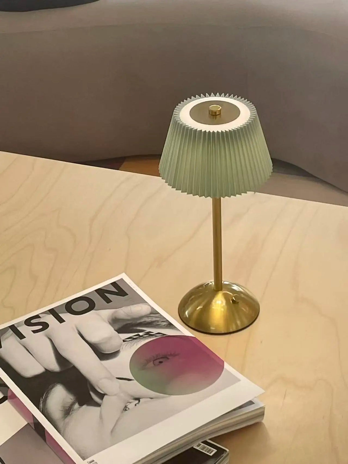 Elara Cordless Pleated Lamp